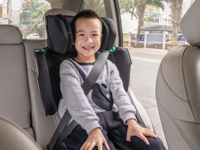 Ghế ô tô trẻ em gấp gọn - giải pháp an toàn và tiện lợi cho mọi hành trình